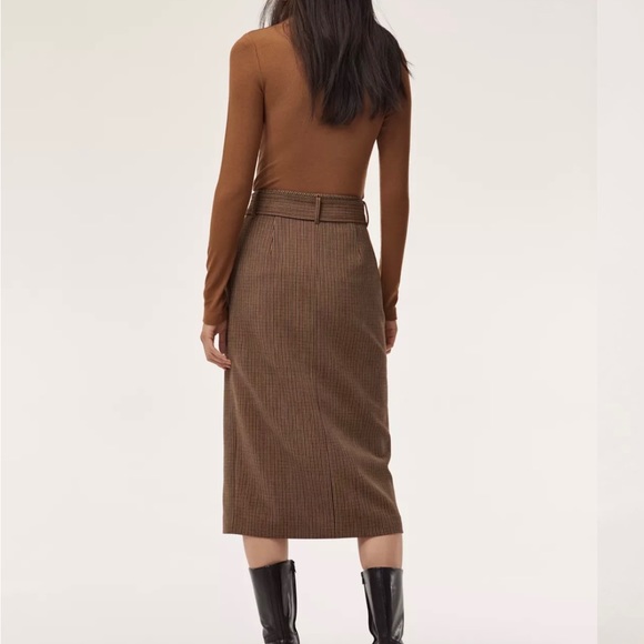 Aritzia Jallade Tie-Front Skirt - Black and White Houndstooth, Size 0 - Picture 5 of 7